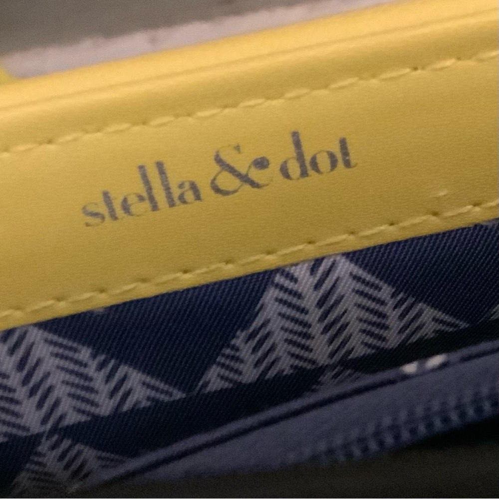 Stella & Dot Nolita Electric Yellow Sidekick Crossbody Bag Purse‎ 6x5x1 GC - Picture 7 of 8